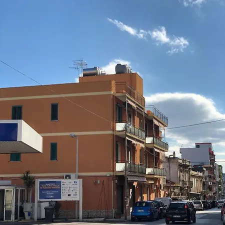 Maison d'hôtes Policlinico Affitta Messine